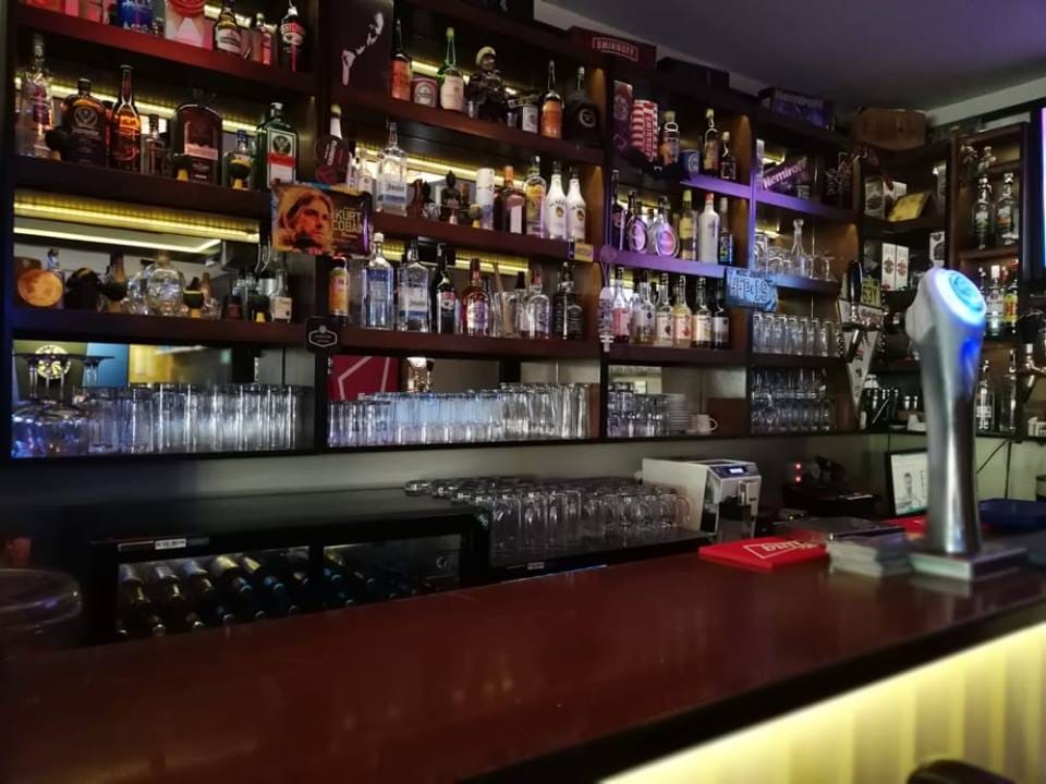 Labella Cafe Pub