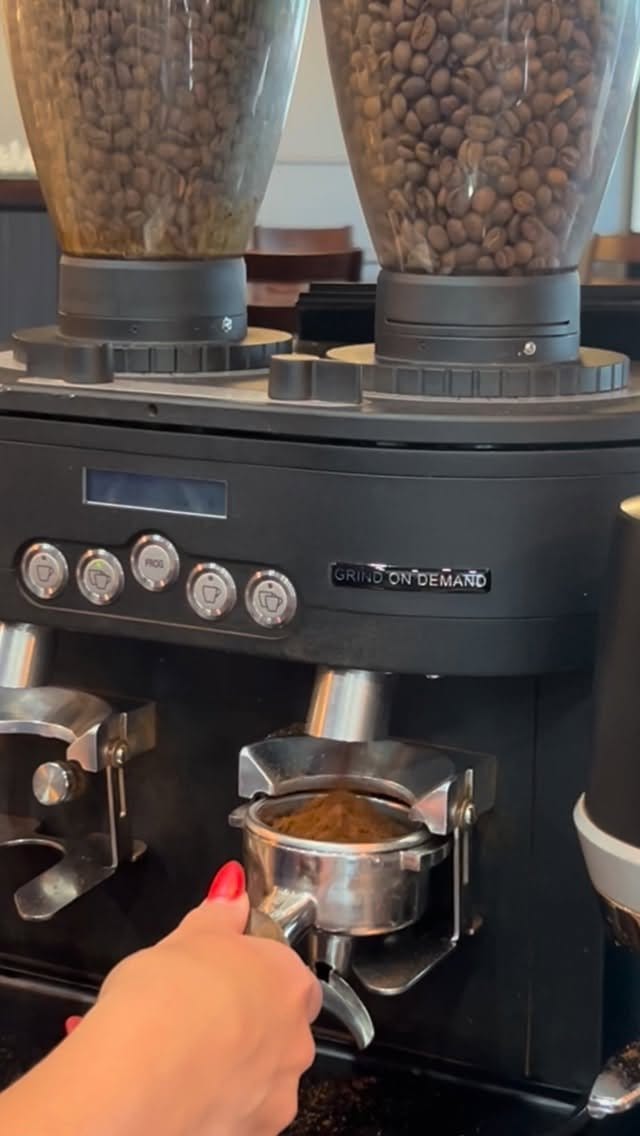 Rhow Coffee photo 4