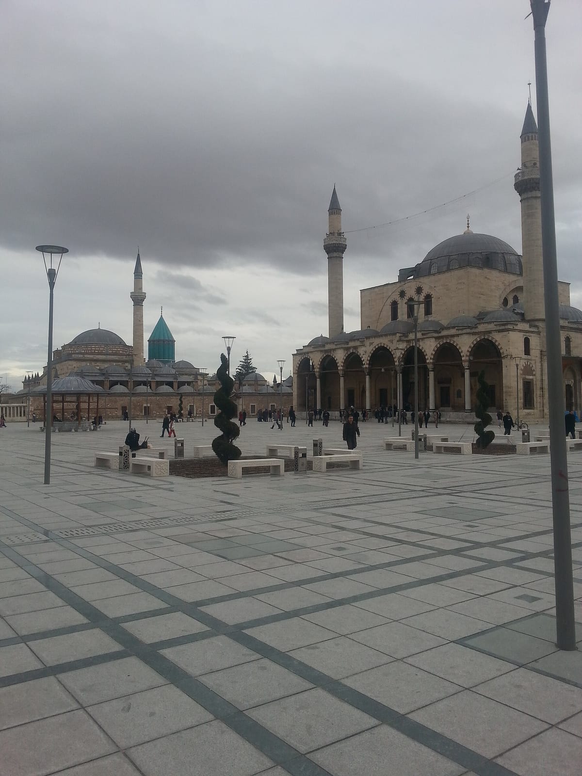 Kırkikindi Pastane Türbe Önü photo 3