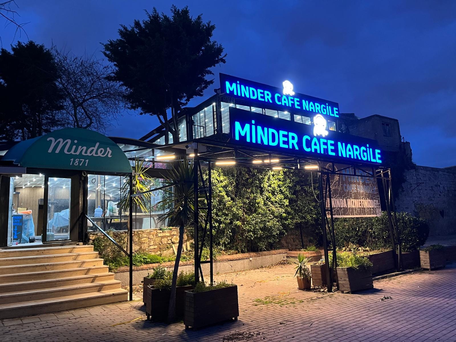 Minder 1871 Cafe Nargile