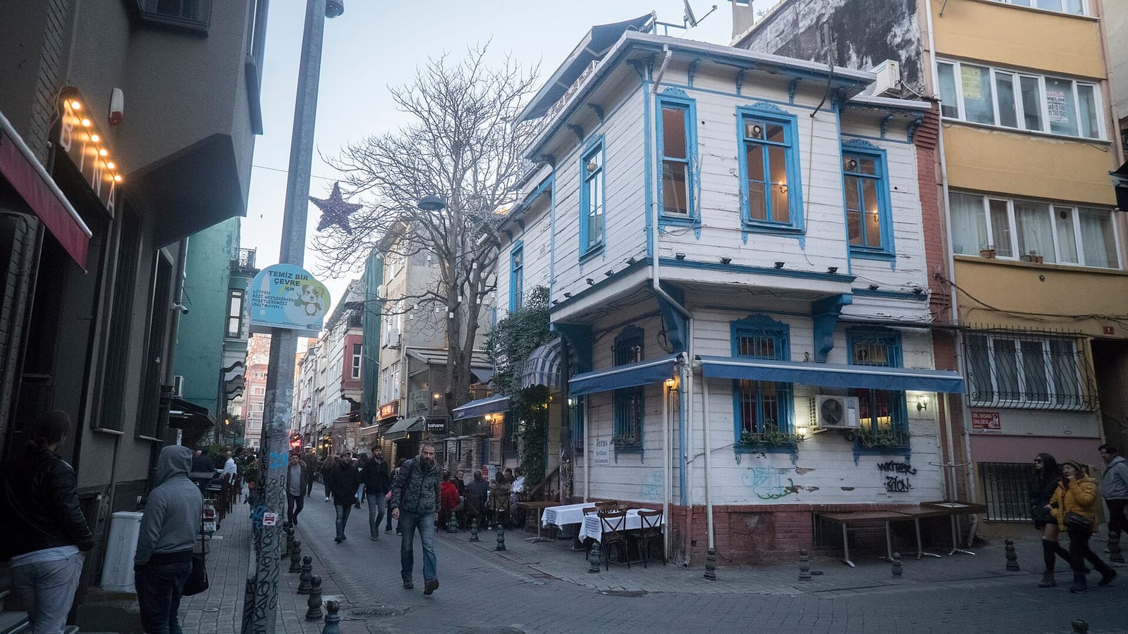 Kahve Bahane Kültür Cafe photo 2