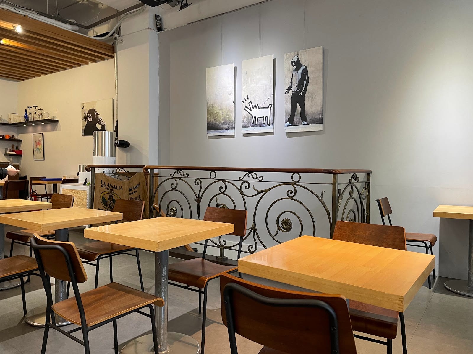Metro Cafe