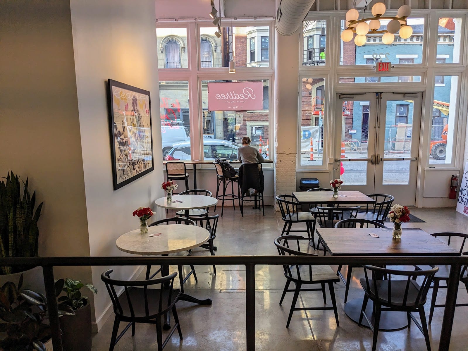 Redtree Coffee and Art