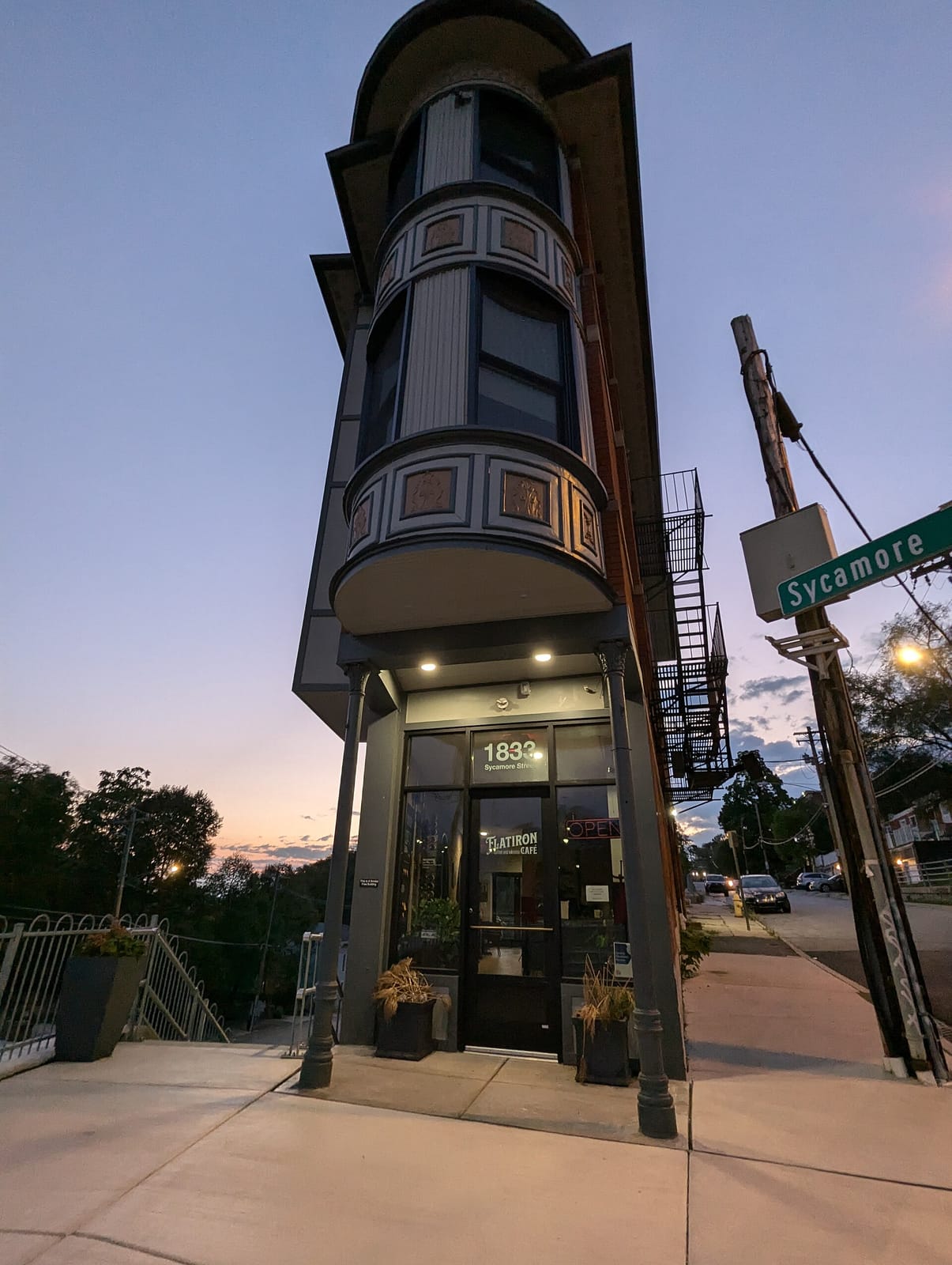 Flatiron Cafe photo 2