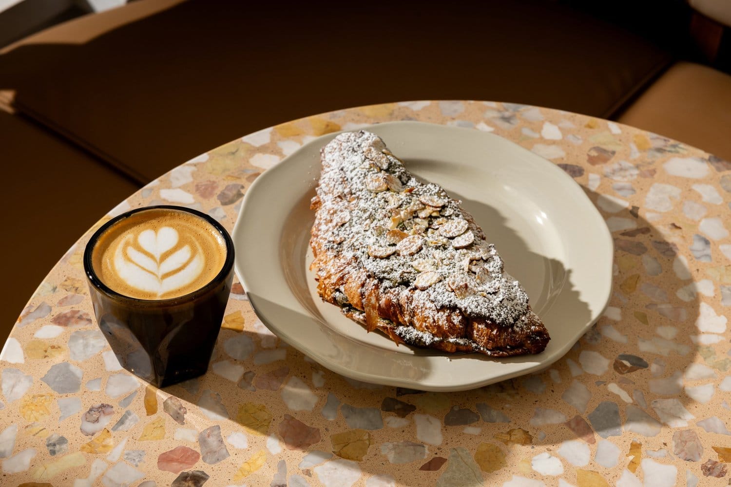 Begin Cafe photo 2