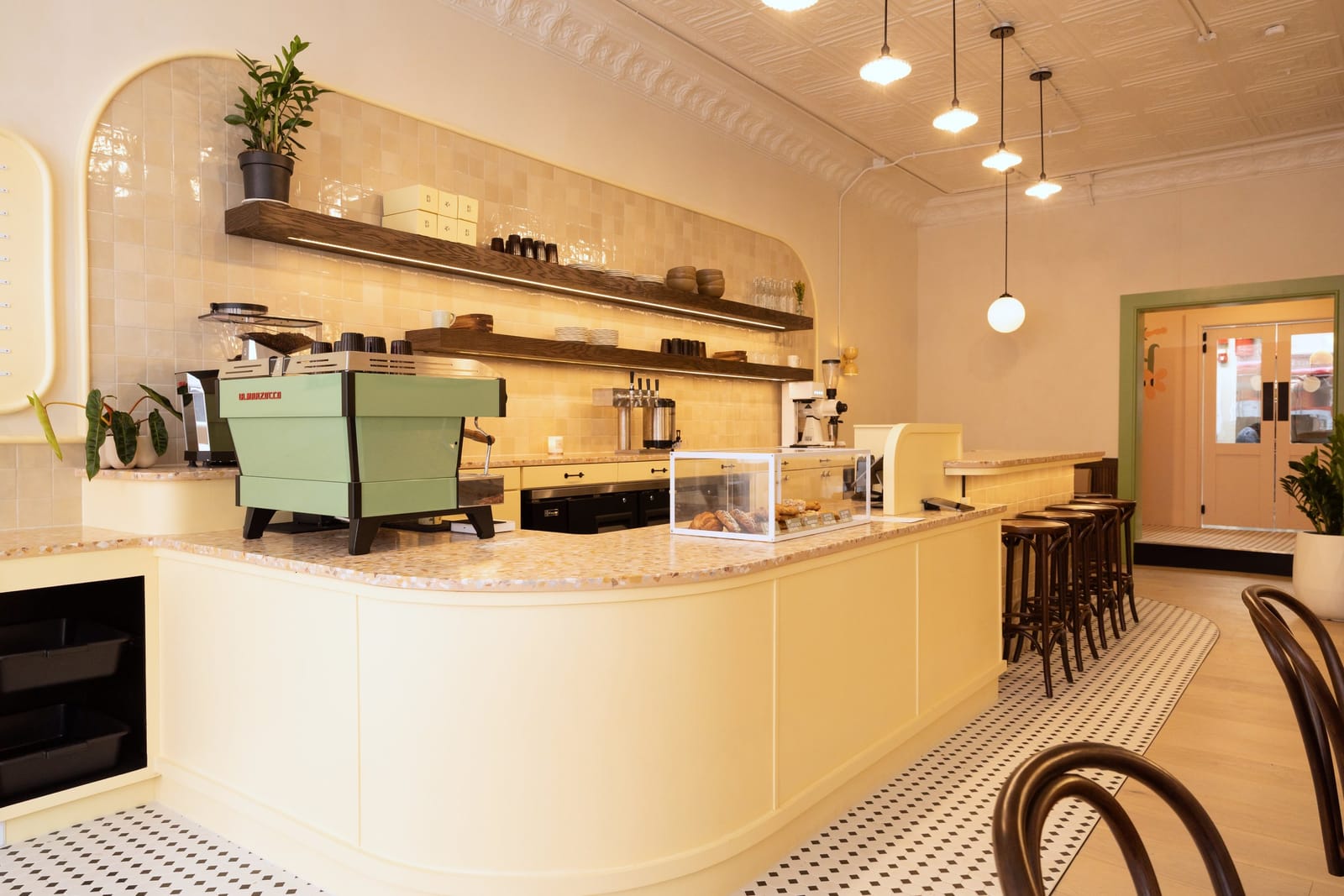 Begin Cafe photo 7