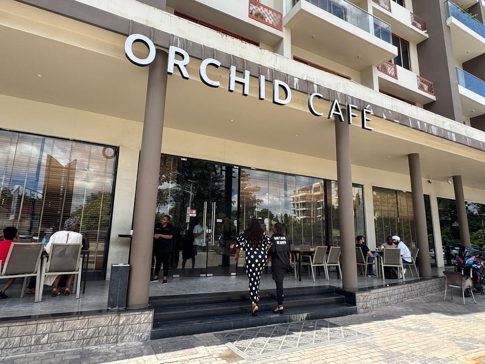 Orchid Café