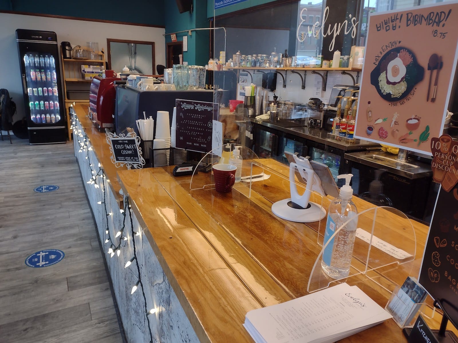 Evelyn’s Coffee And Banh Mi