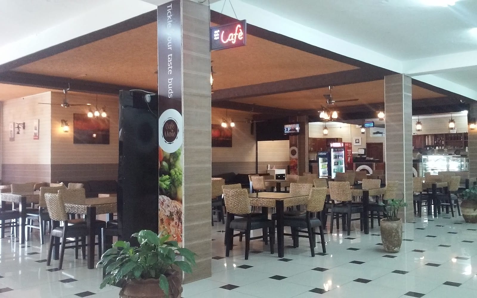 Cafe Marie