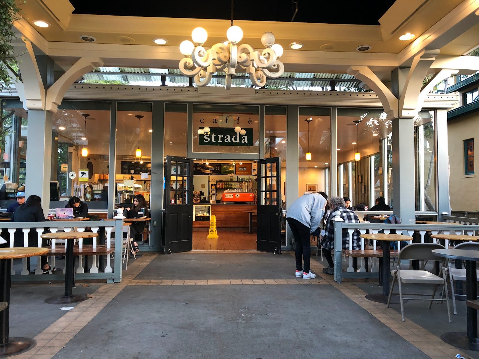 Caffé Strada