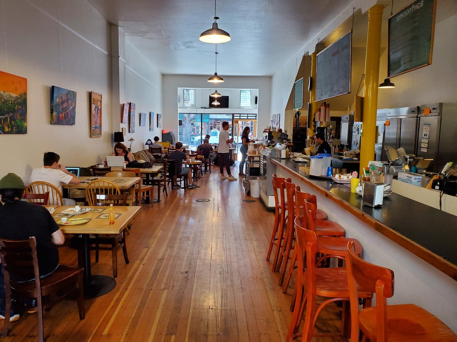 Cafe International
