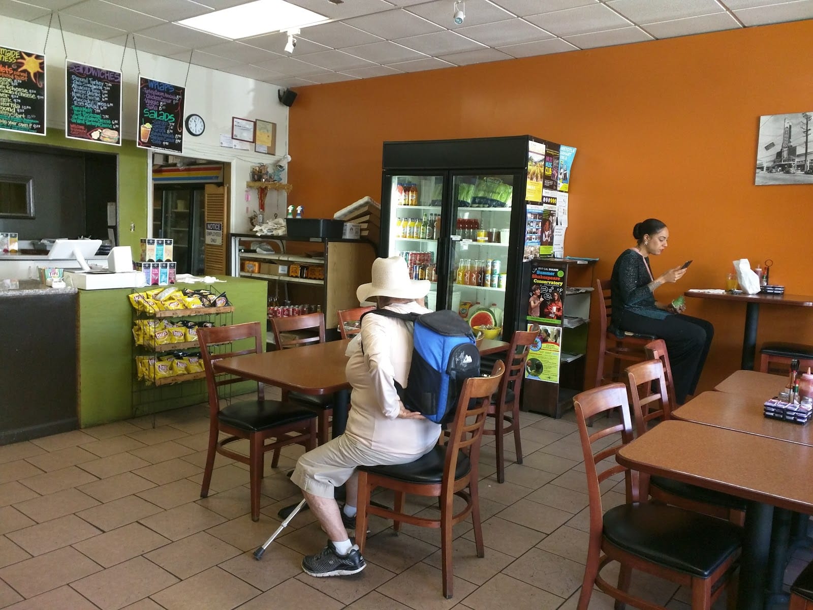 Dimond Cafe