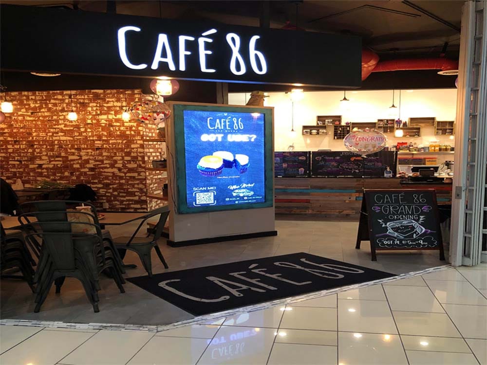 Cafe 86 photo 7