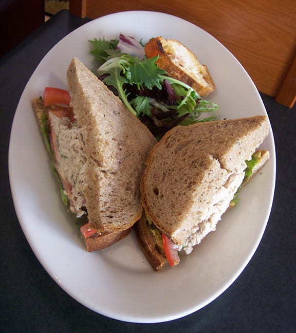 Yali's Cafe photo 5