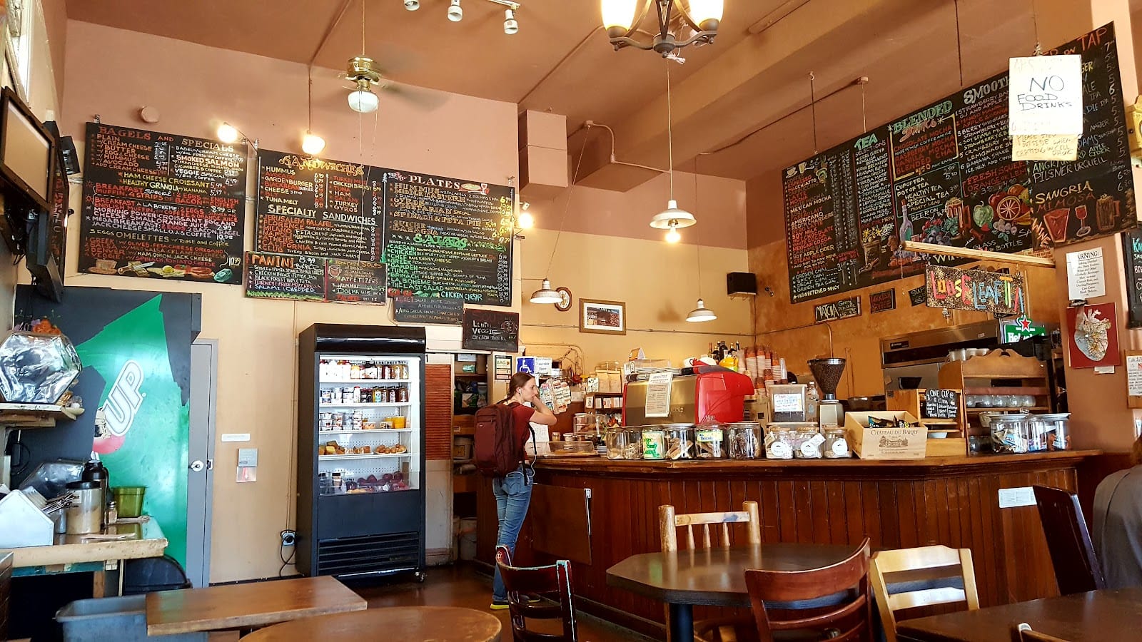 Cafe La Boheme
