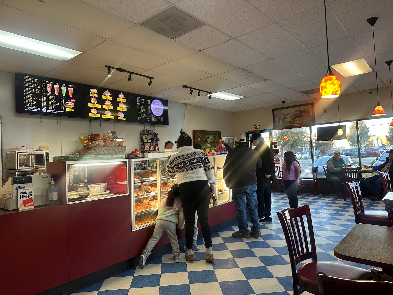 Donuts & Deli