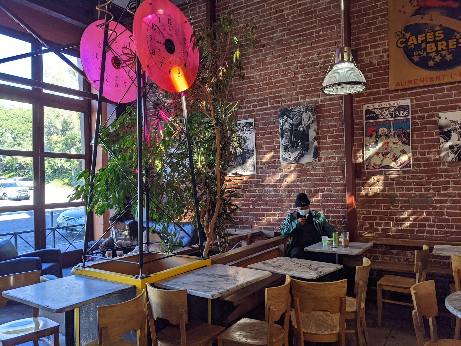 Cafe Milano