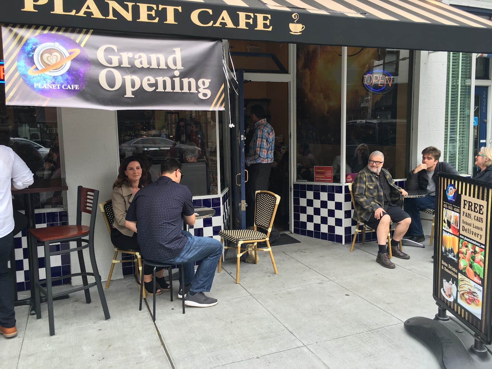Planet Cafe