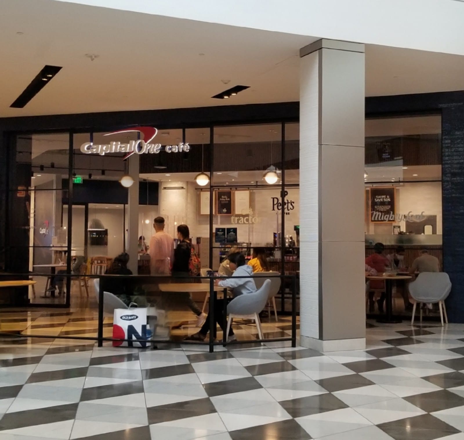 Capital One 360 Cafe