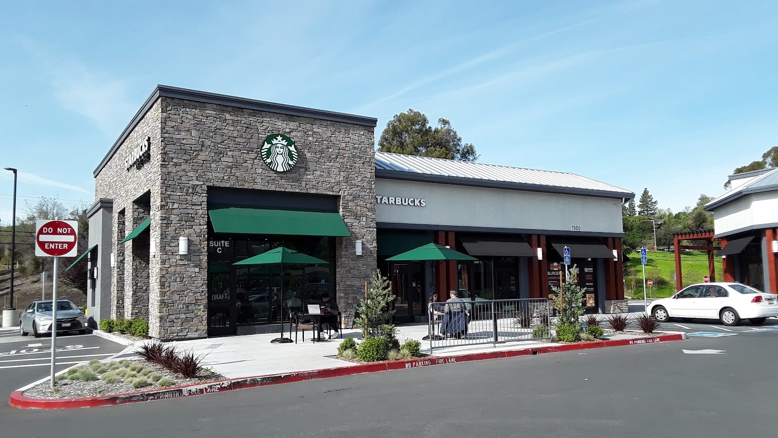 Starbucks photo 1