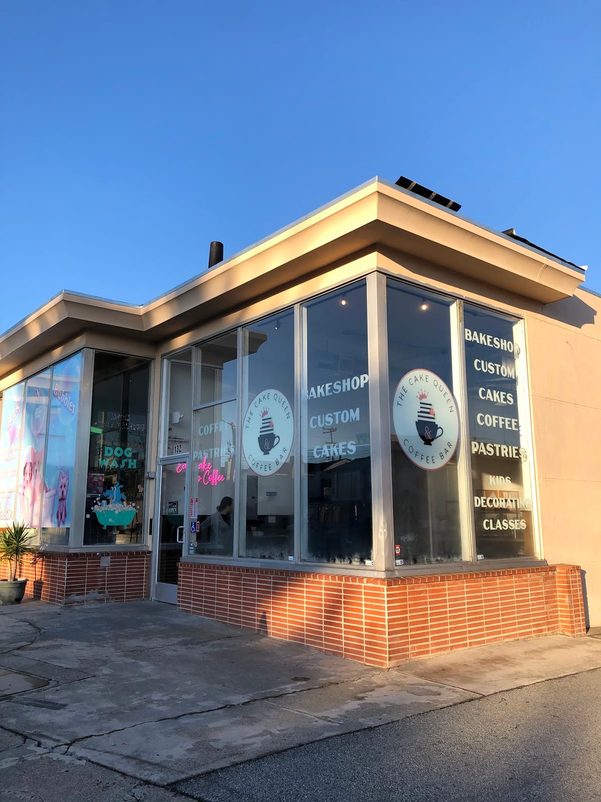 The Cake Queen & Coffee Bar
