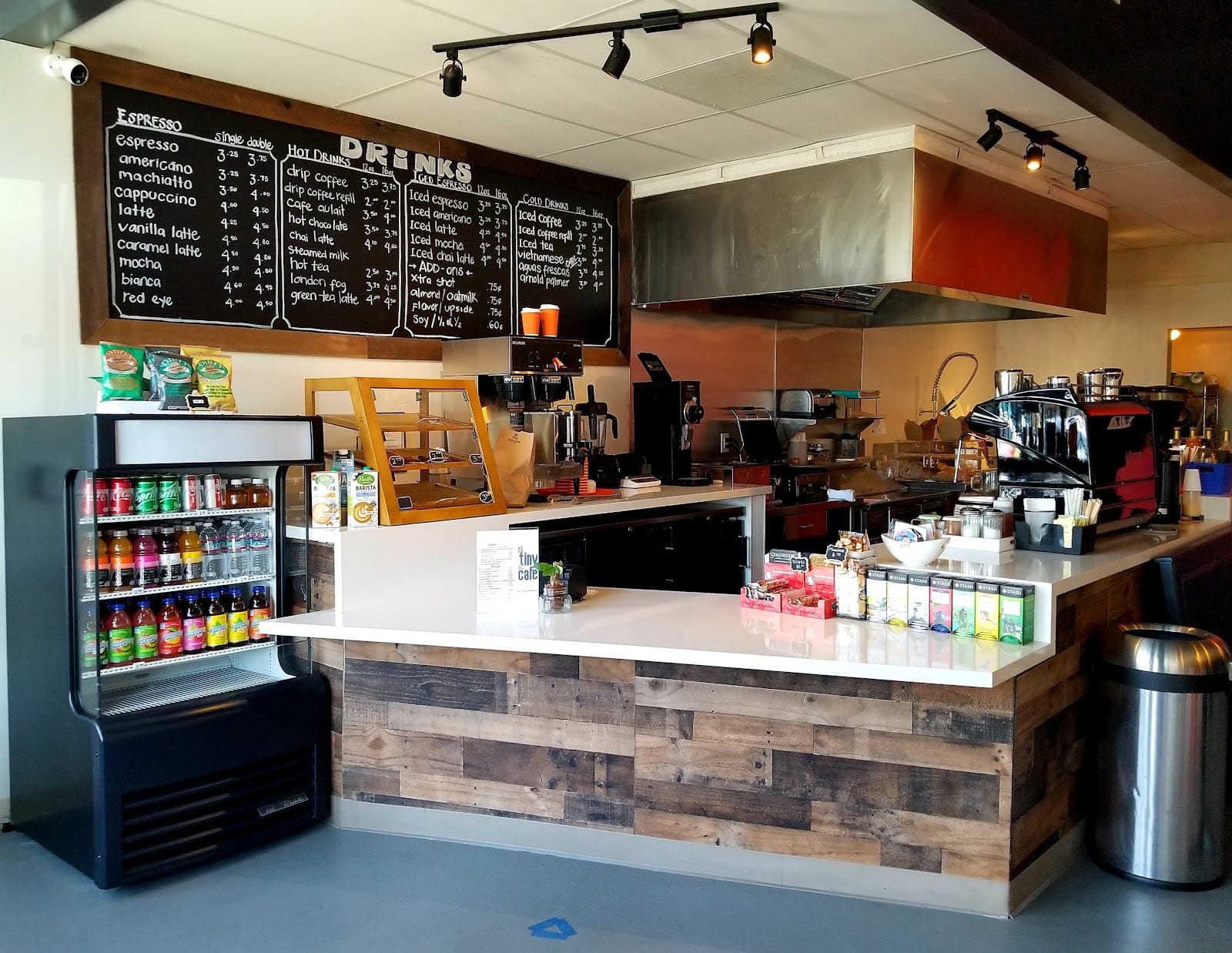 el Tiny Cafe