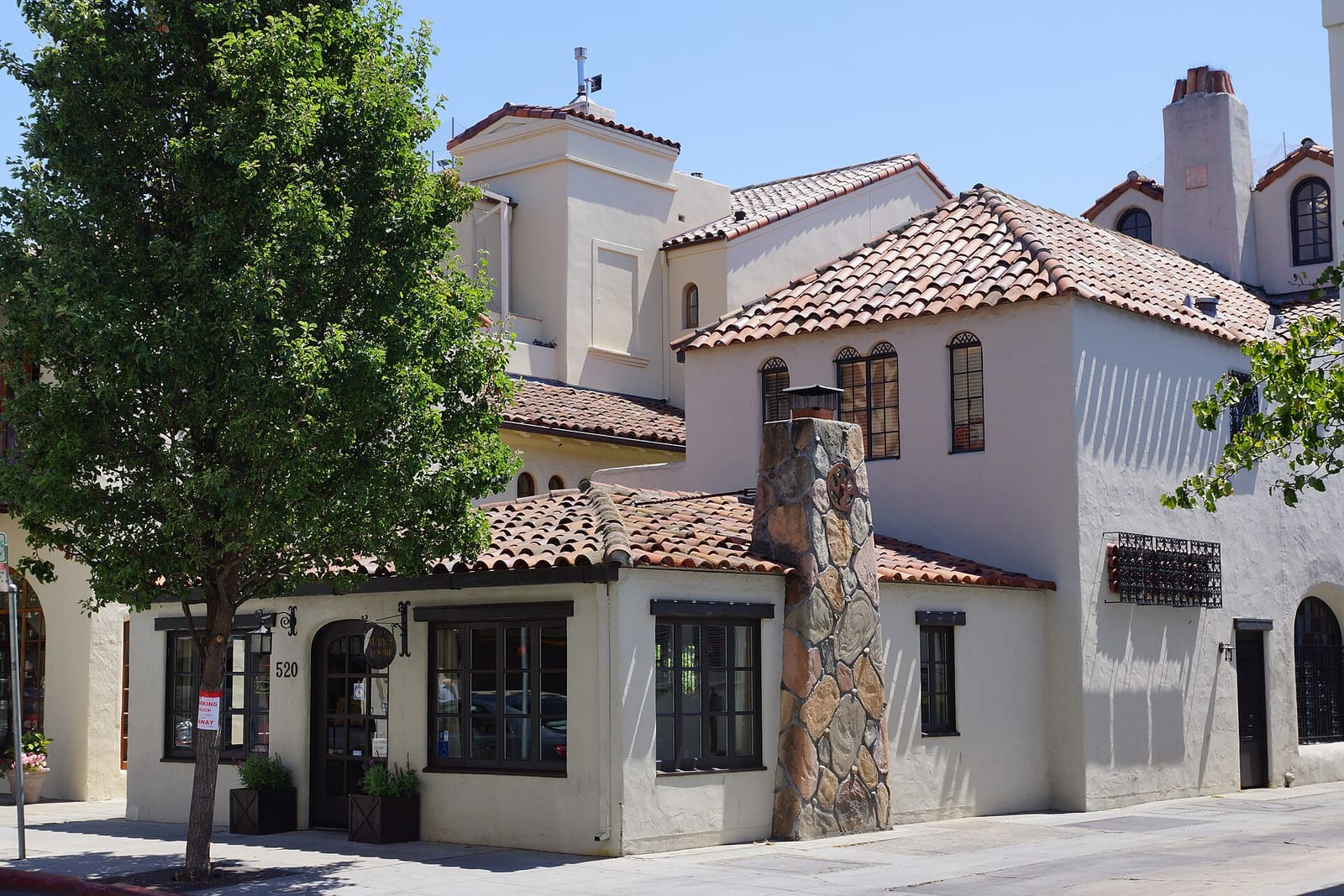 Coupa Cafe photo 2