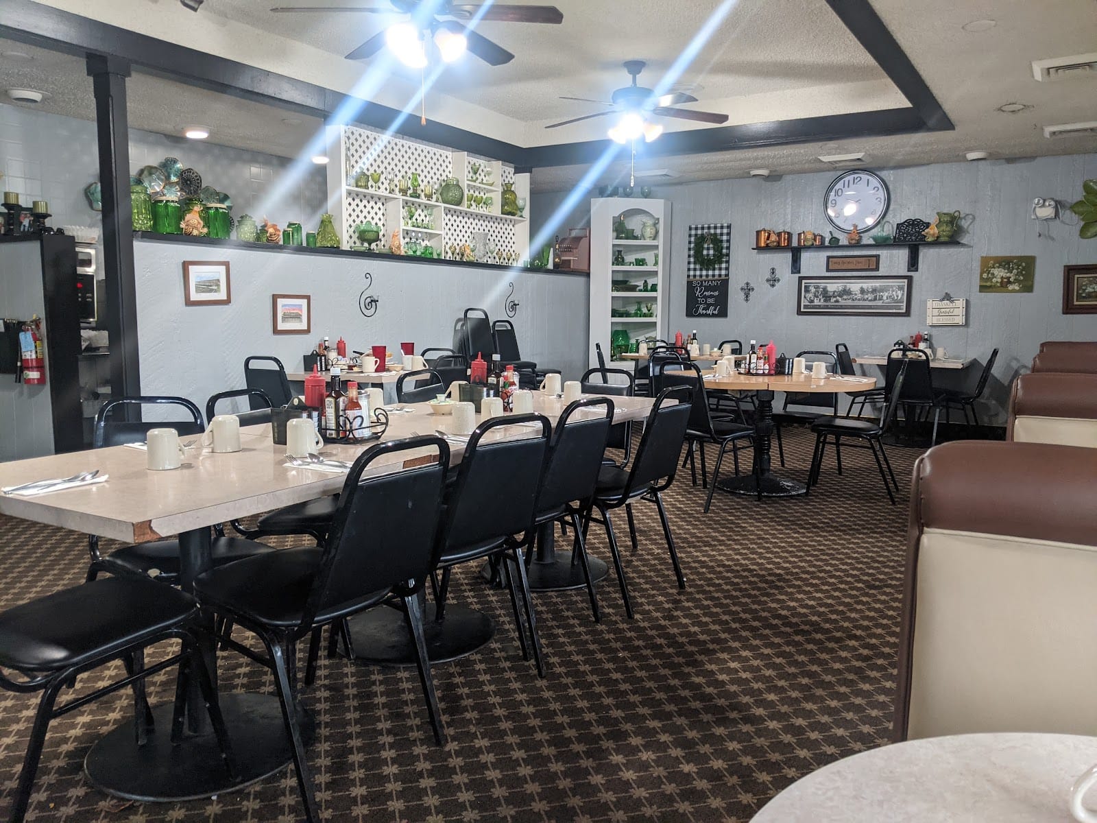 Sandy's Cafe