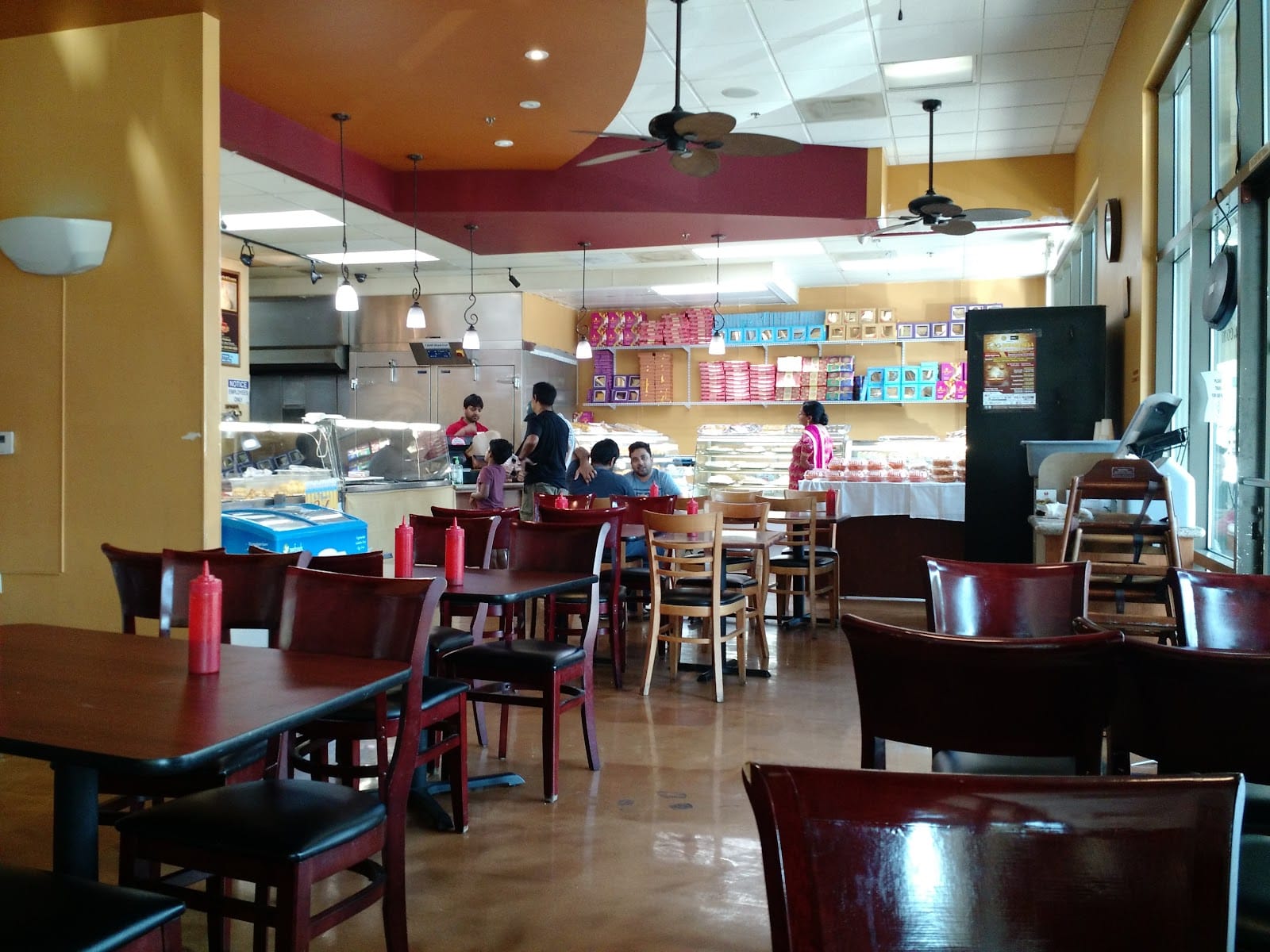 Cafe Tazza