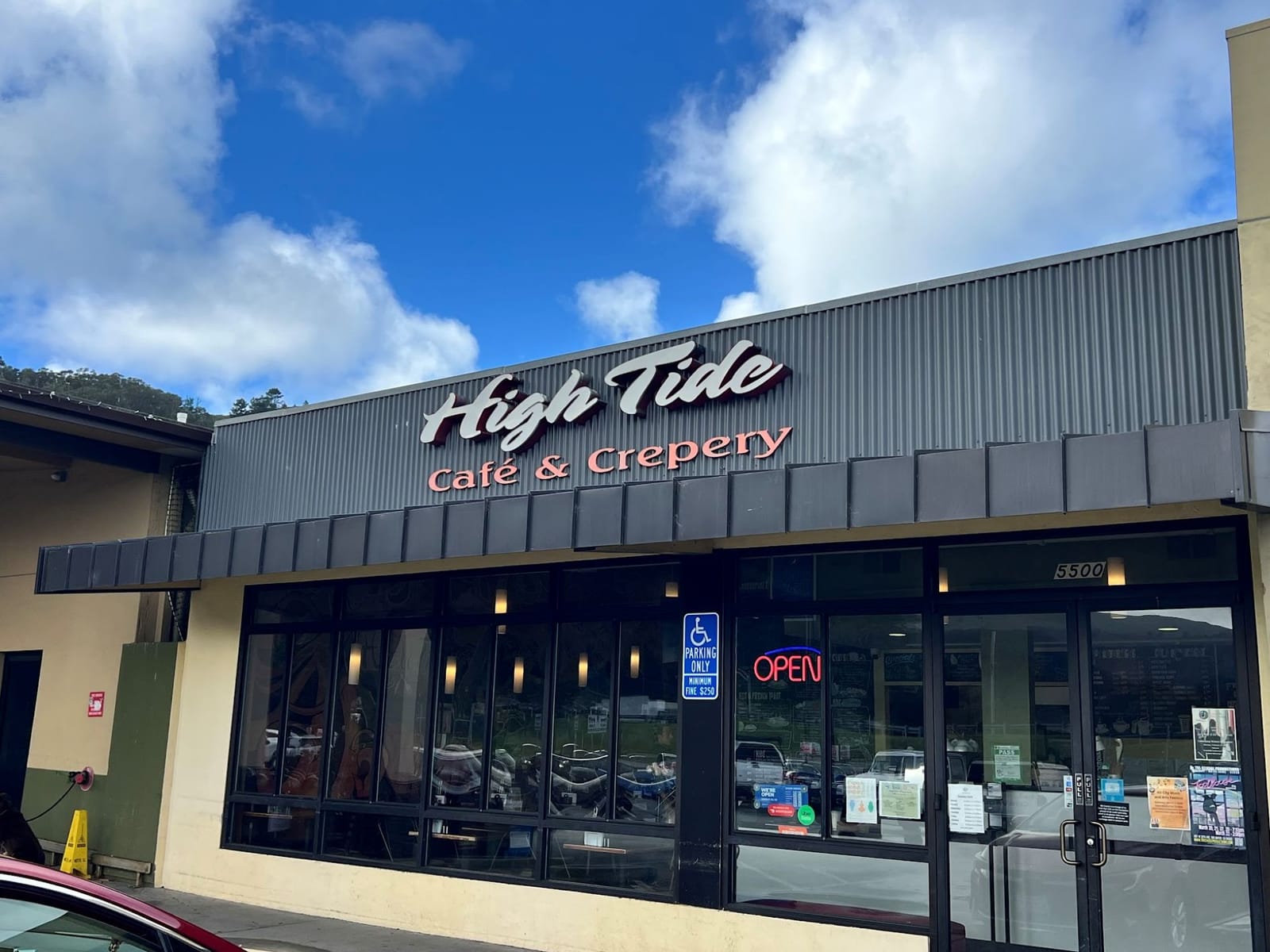 High Tide Cafe and Crepery