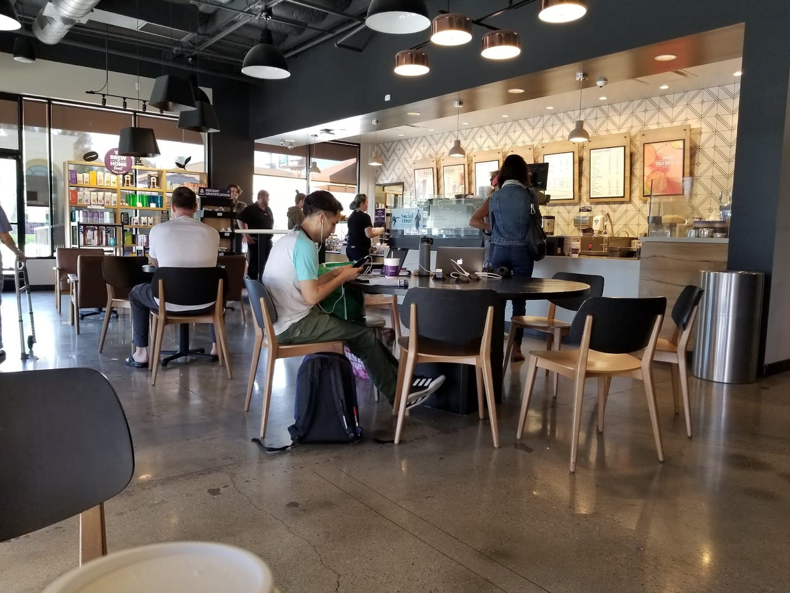 The Coffee Bean & Tea Leaf