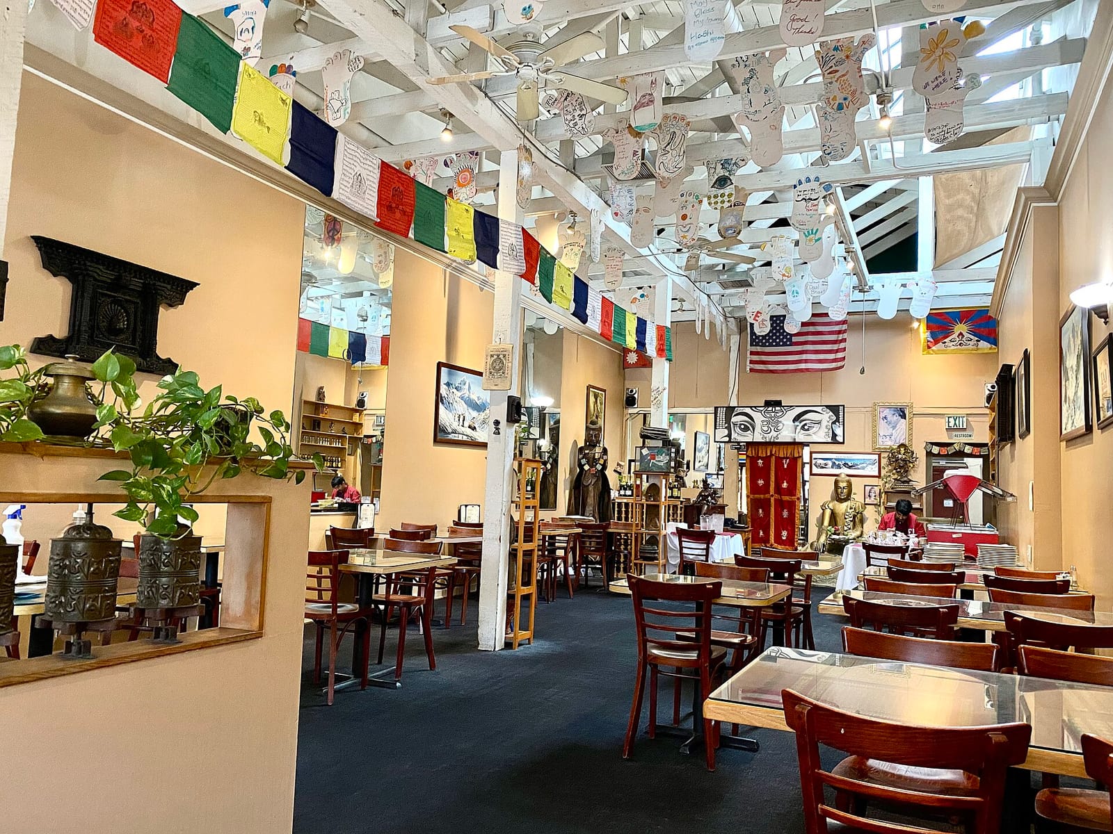 Nostalgic Cafe photo 3