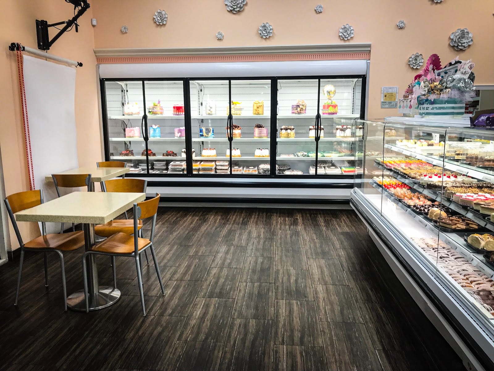 TeaPot Bakery & Cafe