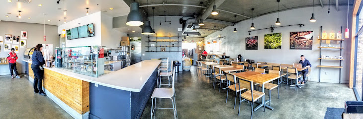7 Leaves Cafe