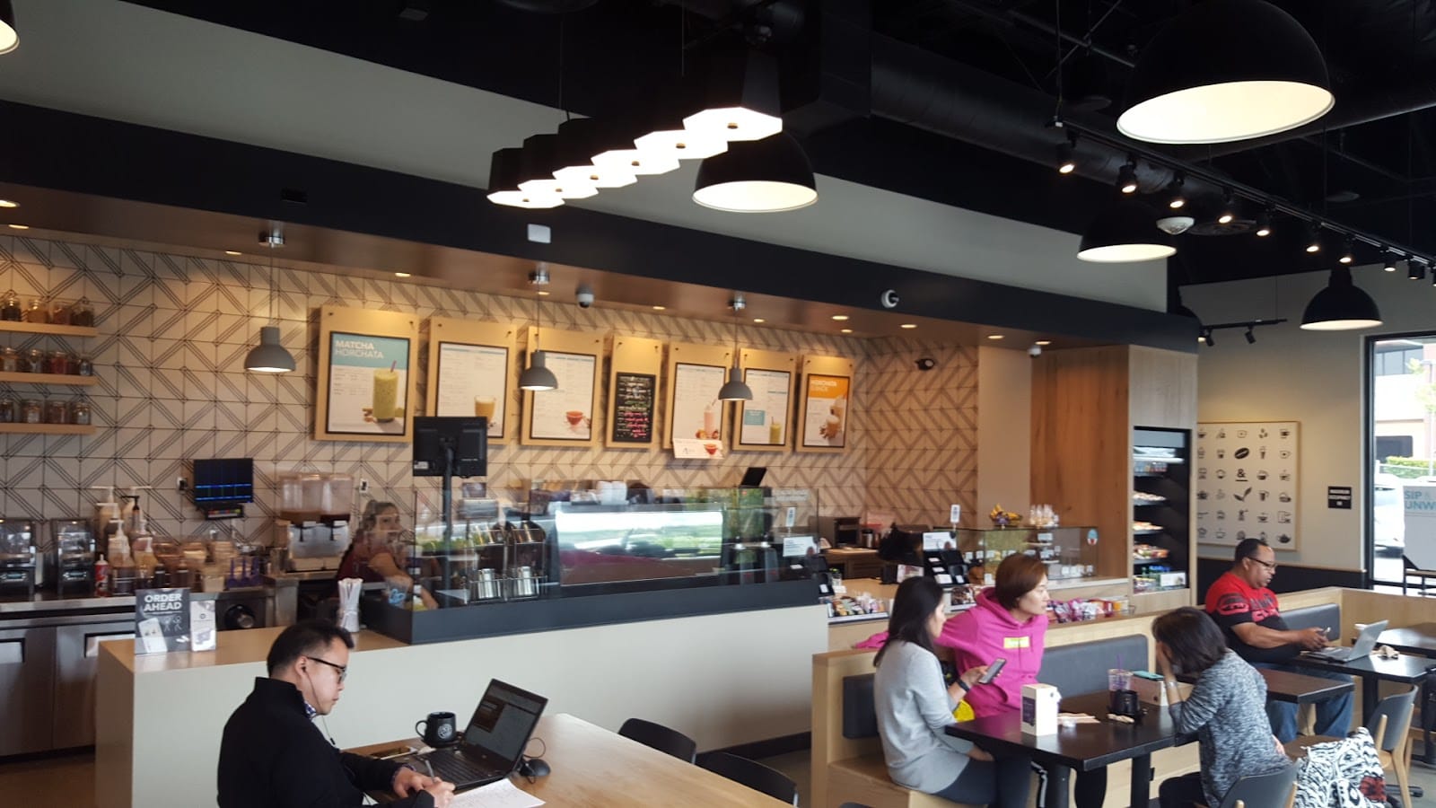 The Coffee Bean & Tea Leaf