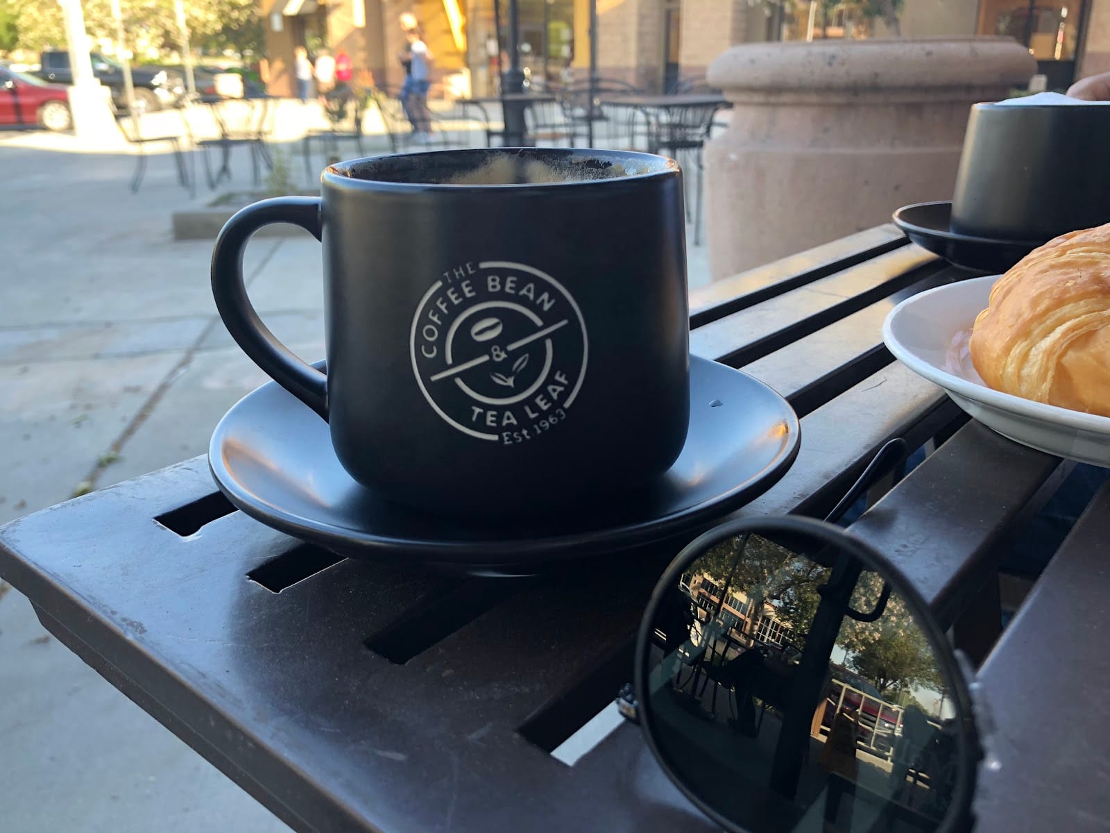 The Coffee Bean & Tea Leaf