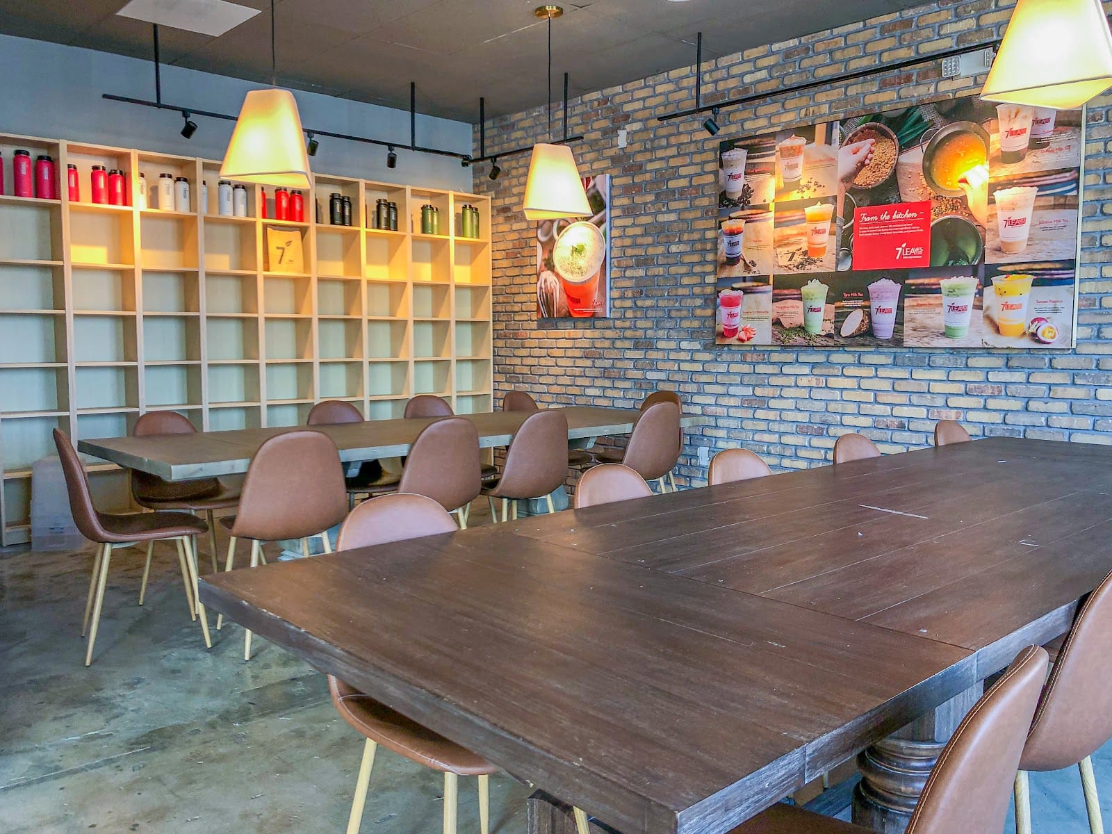 7 Leaves Cafe