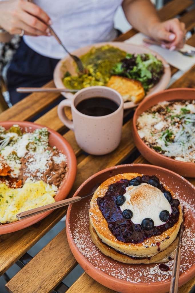 Mujer Divina Brunch Cafe photo 3