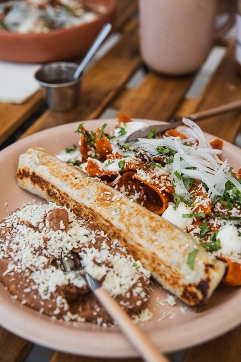 Mujer Divina Brunch Cafe photo 7