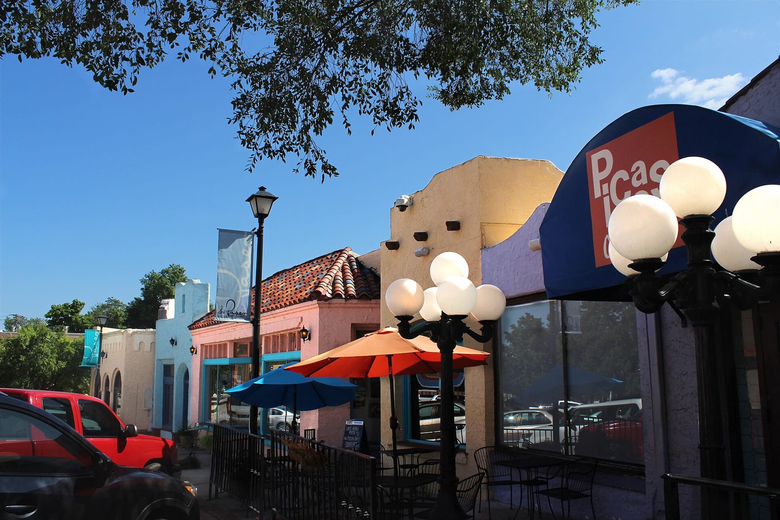 Picasso's on Paseo