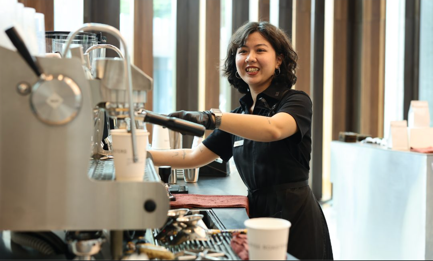 Bosgaurus Coffee Roasters - Saigon Pearl photo 9