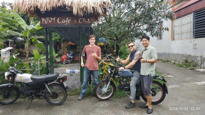 CLB trà chanh chém gió