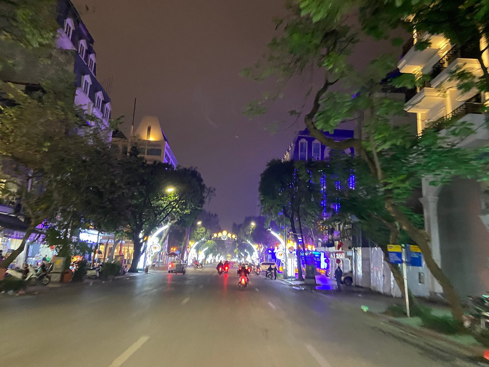 Cà Phê Hai Bốn photo 2