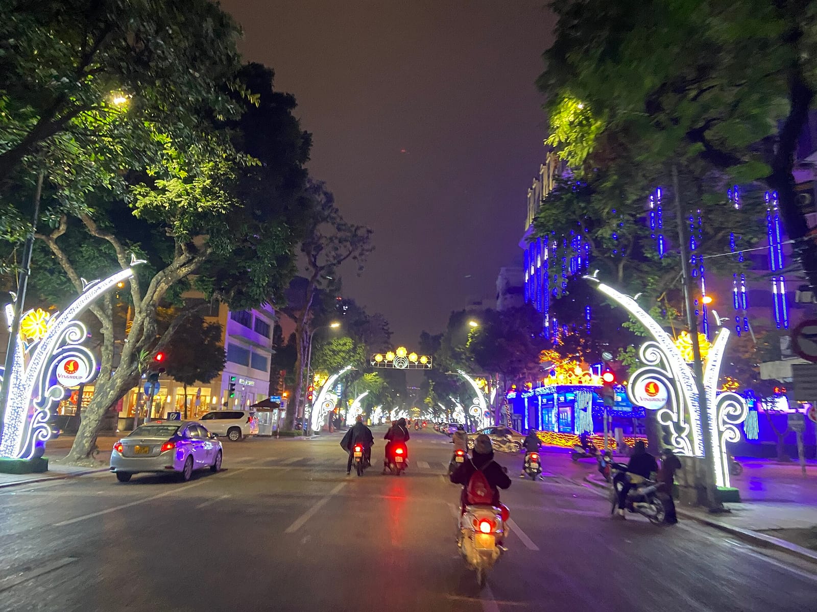 Cà Phê Hai Bốn photo 3