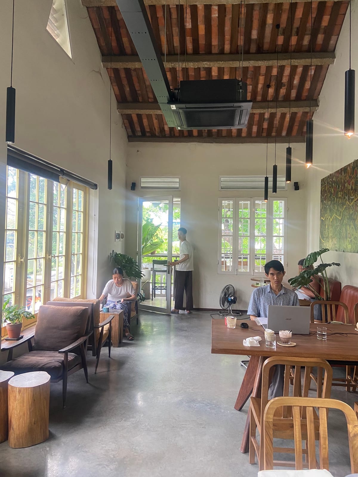 Nghĩa Cafe