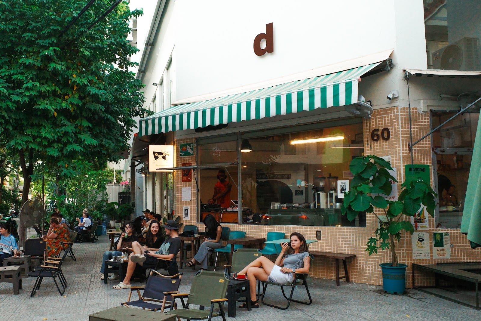 D.coffee
