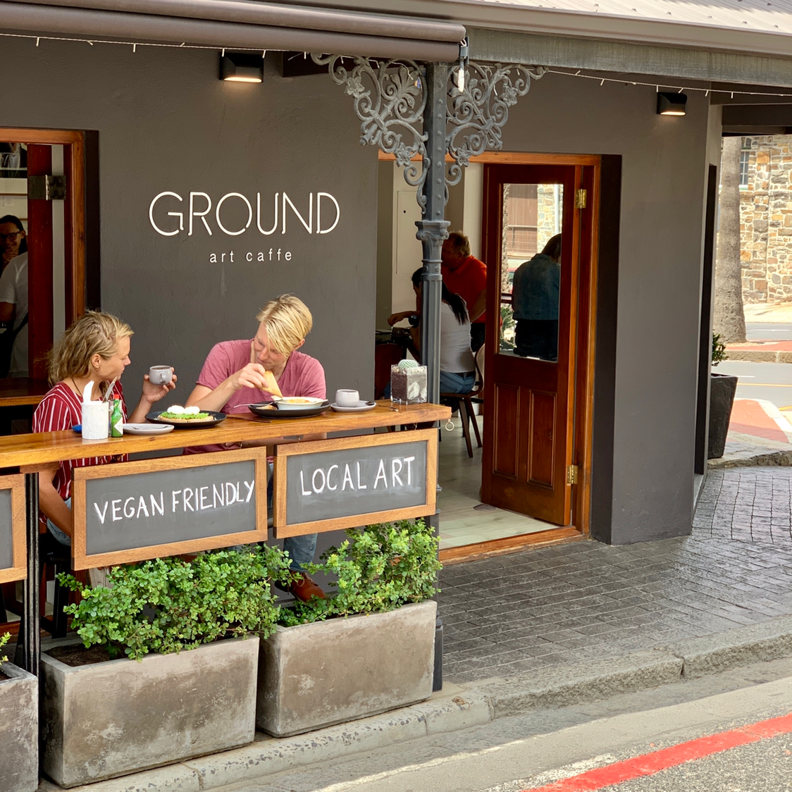 Ground Art Caffe