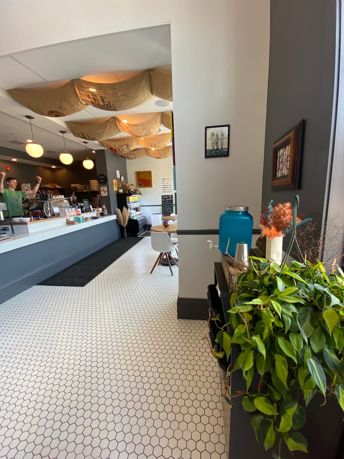 Cahoots Coworking