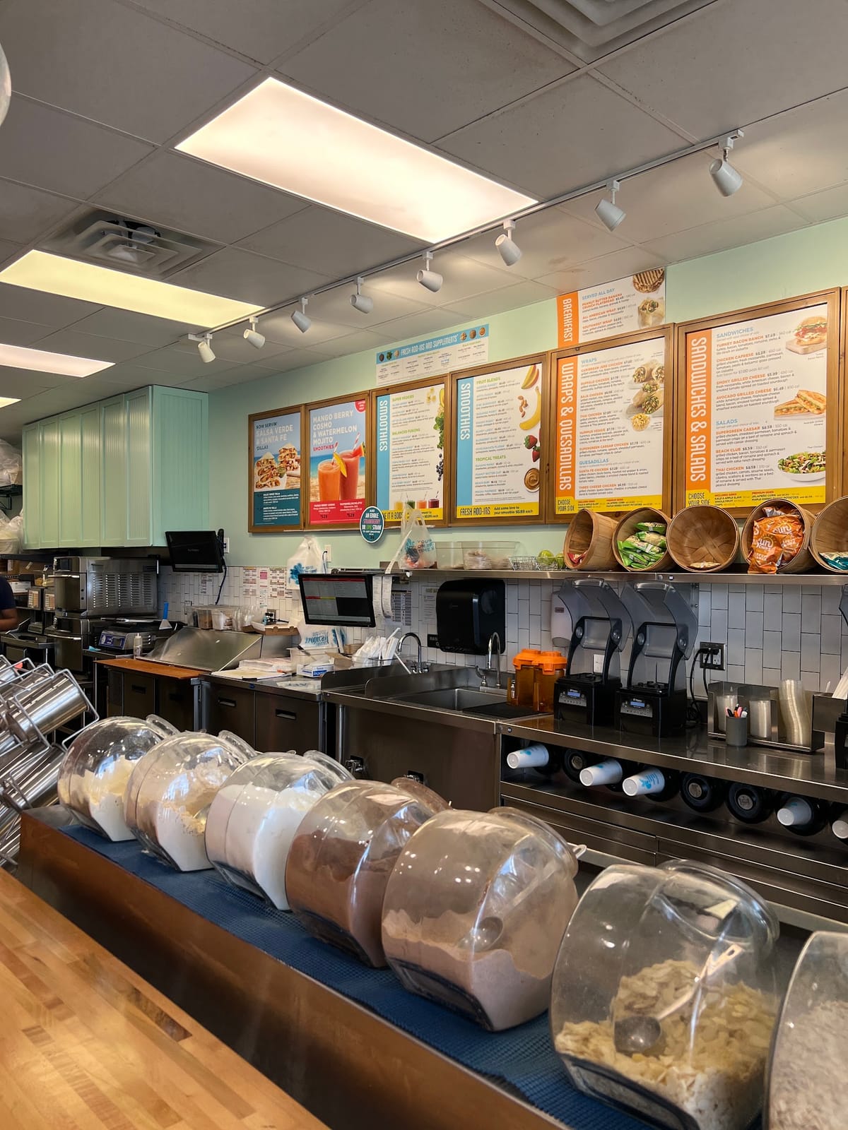 Tropical Smoothie Cafe