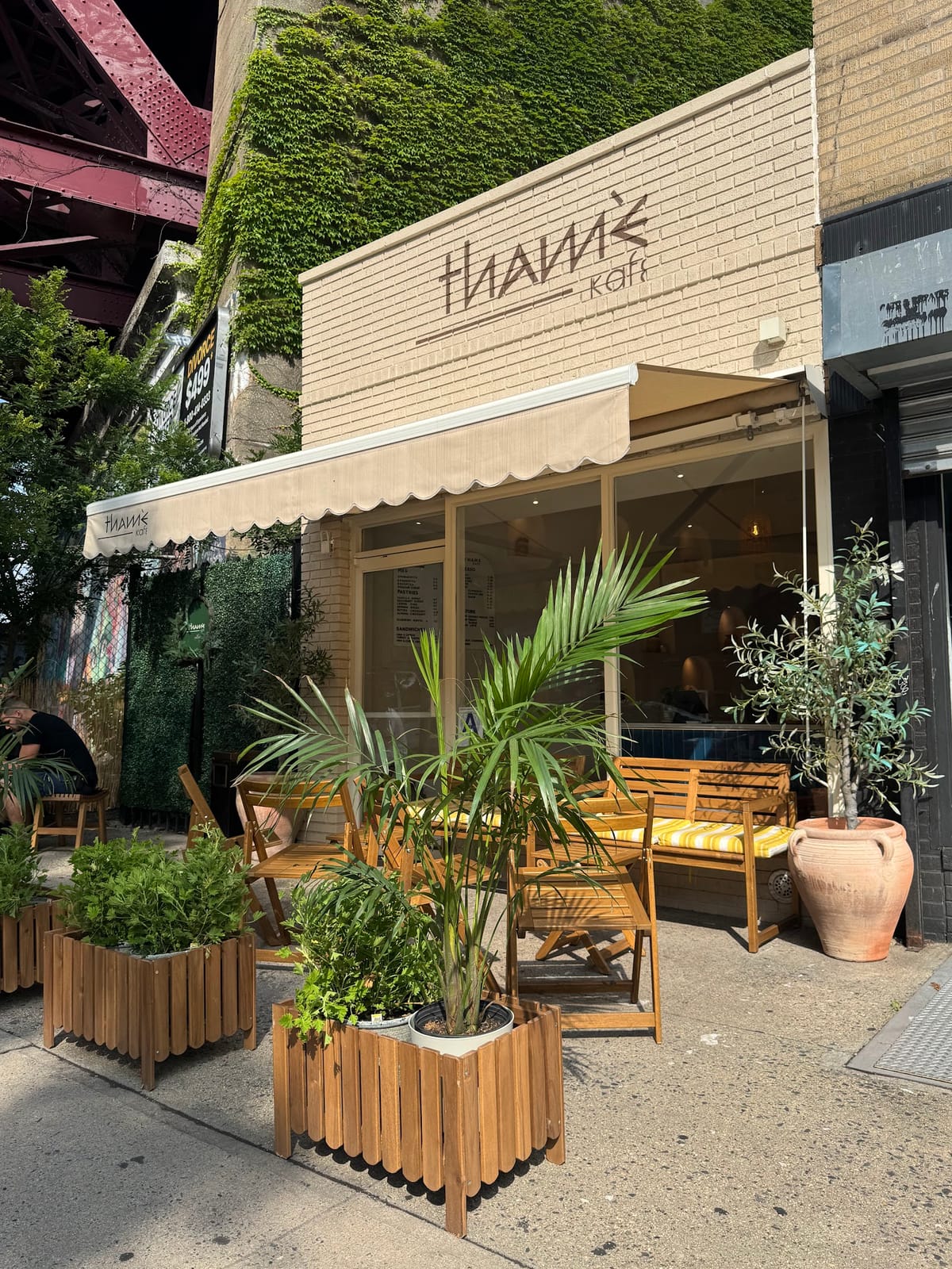 Thame Kafe